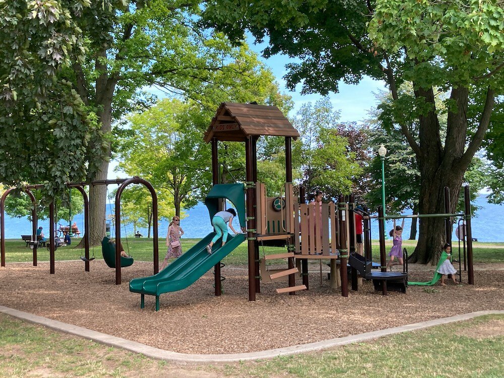 Where to Find Safe, Kid-Friendly Parks and Playgrounds Around Lakewood Ranch
