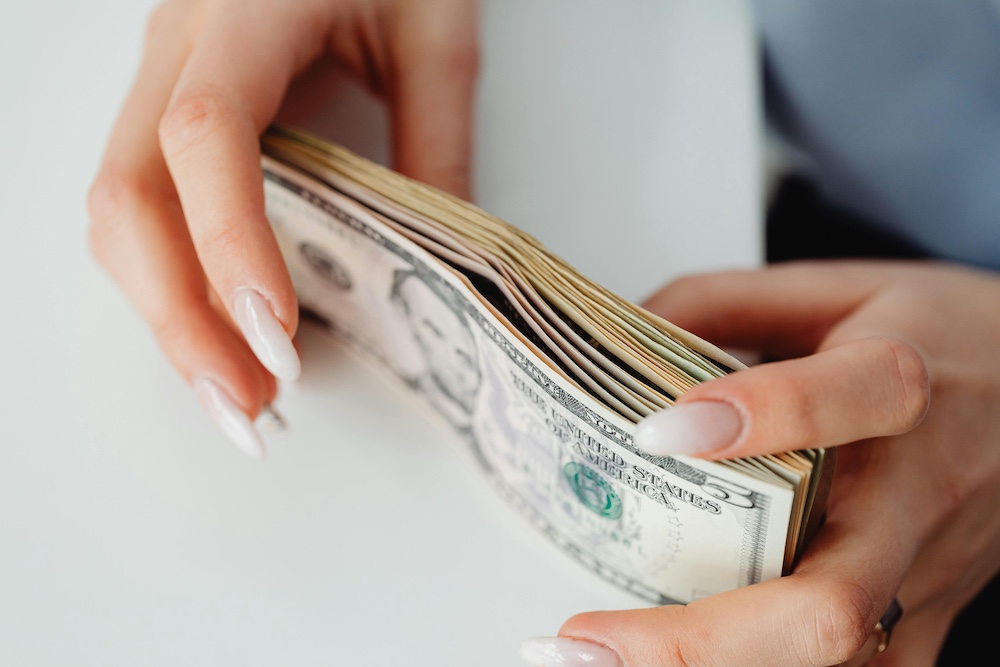 7 Reasons Floridians Are Switching Banks in 2026