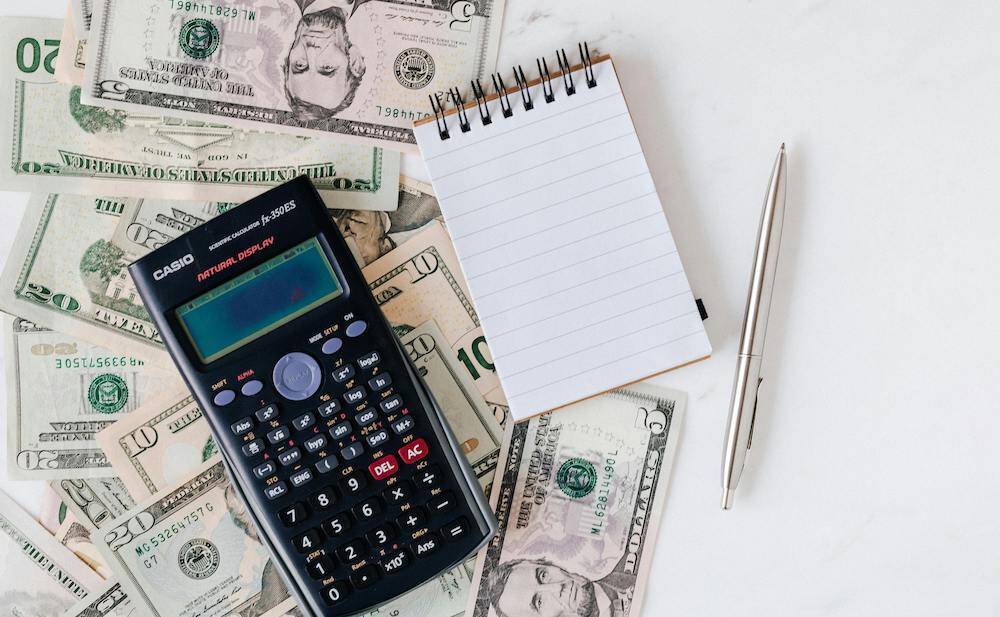 How to Report Checking Account Bonuses on Your Taxes