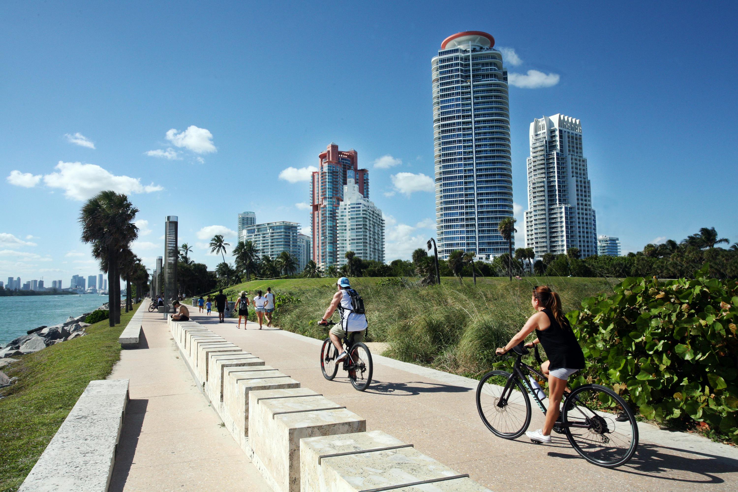 10 Things Only Florida Bankers Understand